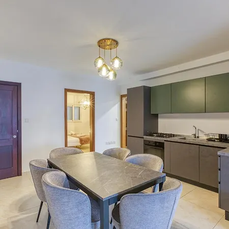 公寓 Life On Waters Edge With Unique Views In St Pauls By 360 Estates 圣保罗湾城