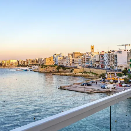 Life On Waters Edge With Unique Views In St Pauls By 360 Estates Apartment St. Paul's Bay