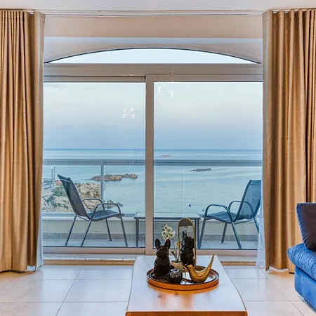 Life On Waters Edge With Unique Views In St Pauls By 360 Estates Apartment St. Paul's Bay