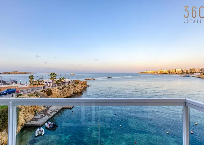 Life On Waters Edge With Unique Views In St Pauls By 360 Estates Appartamento St. Paul's Bay