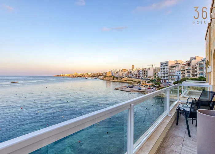 Appartamento Life On Waters Edge With Unique Views In St Pauls By 360 Estates