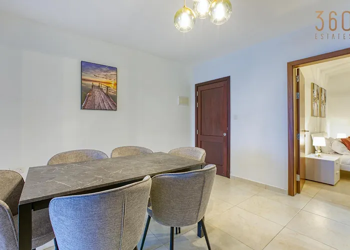 Life On Waters Edge With Unique Views In St Pauls By 360 Estates *