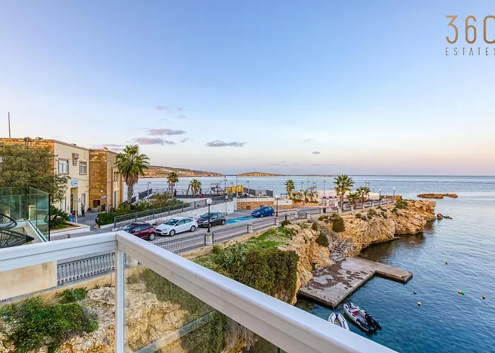 Appartamento Life On Waters Edge With Unique Views In St Pauls By 360 Estates St. Paul's Bay