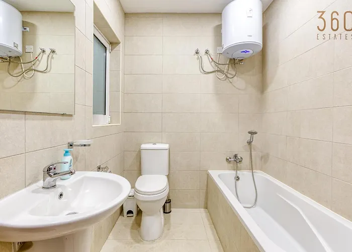 Appartamento Life On Waters Edge With Unique Views In St Pauls By 360 Estates *