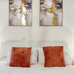 Apartment Life On Waters Edge With Unique Views In St Pauls By 360 Estates *