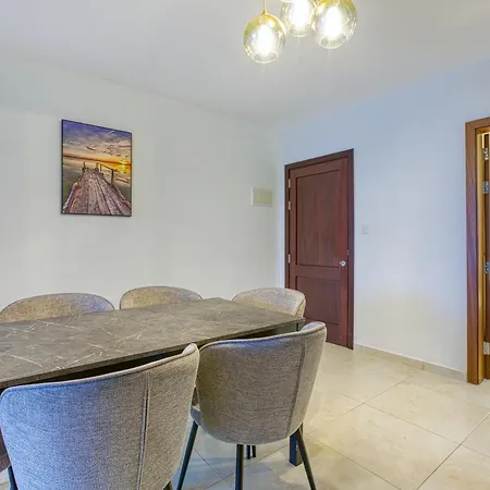 Life On Waters Edge With Unique Views In St Pauls By 360 Estates *